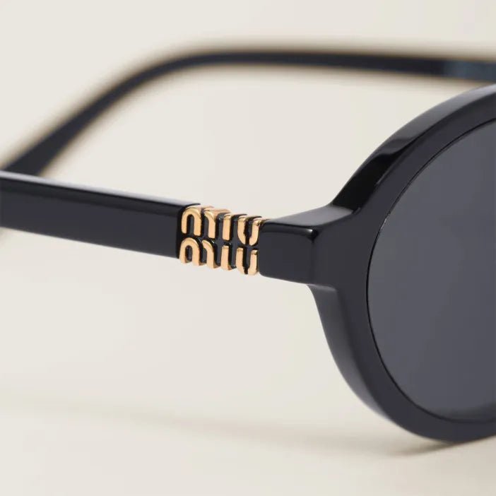 Lunettes de Soleil Ovales Noires